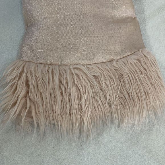 Christmas Tree Skirt Pink Shimmer Shaggy Fluffy Faux Trim Elegant Bottom Decor - Picture 2 of 7